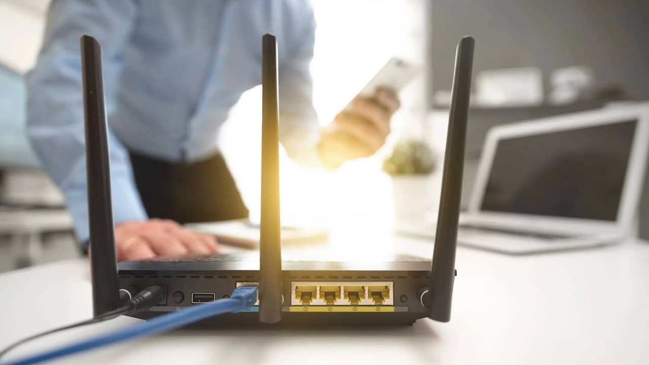 شرح تحويل الهاتف إلى كرت شبكة للحاسوب لاستقبال الواي فاي wifi على جهاز الكمبيوتر